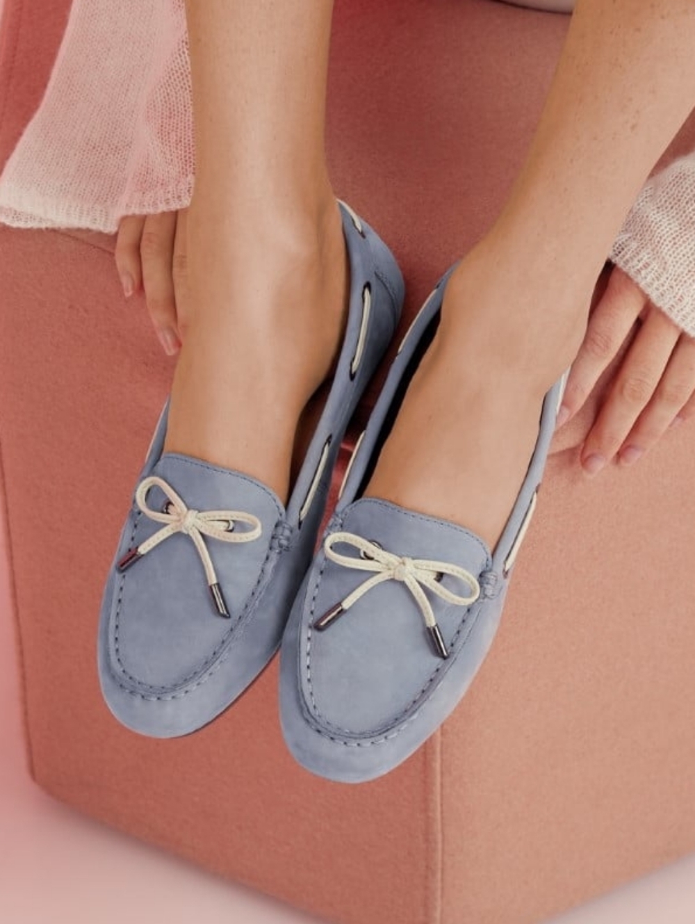 Vionic Honor Virginia Light Blue Leather Driving Loafers Boat Shoes -To Size 7.5